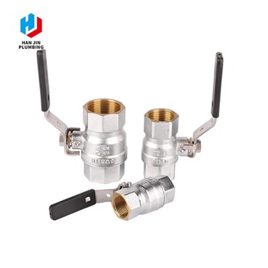 Messing kugleventil med nikkelbelagt